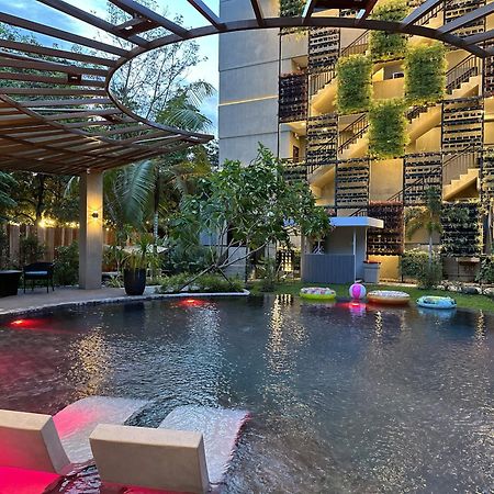 Hotel Dumaguete Dumaguete City Екстер'єр фото