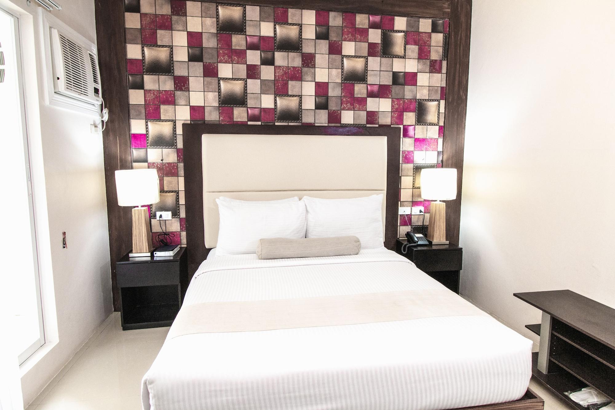 Hotel Dumaguete Dumaguete City Екстер'єр фото