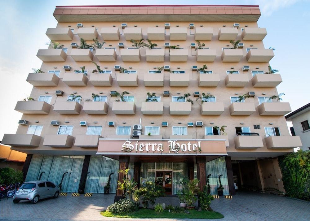 Hotel Dumaguete Dumaguete City Екстер'єр фото