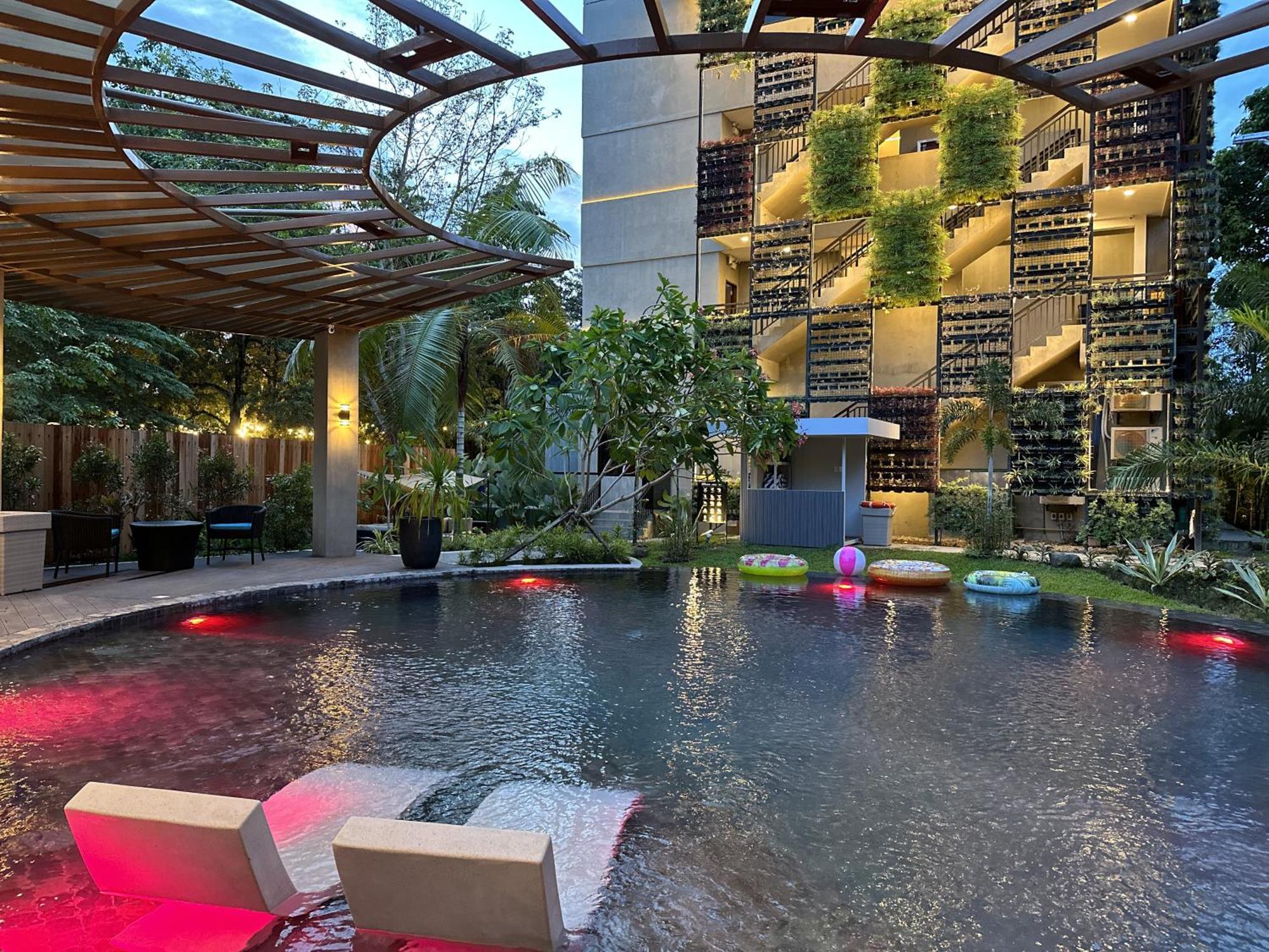 Hotel Dumaguete Dumaguete City Екстер'єр фото